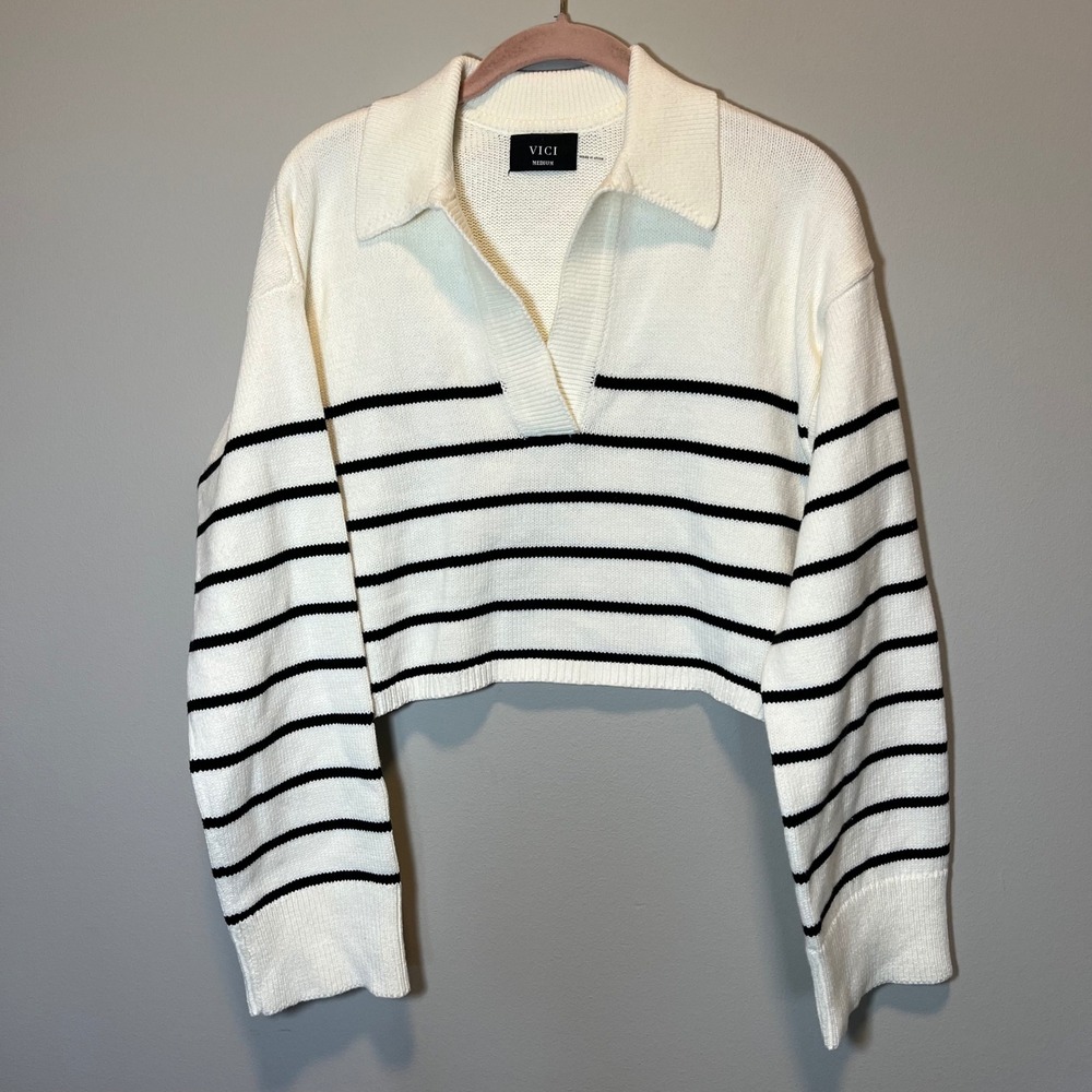 VICI Women's Striped Cropped Polo Sweater Ivory Black V-Neck Knit Medium